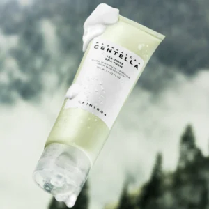 centella-tea-trica-bha-foam